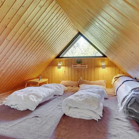 Holiday Evalina - 4-4km From The Sea By Interhome